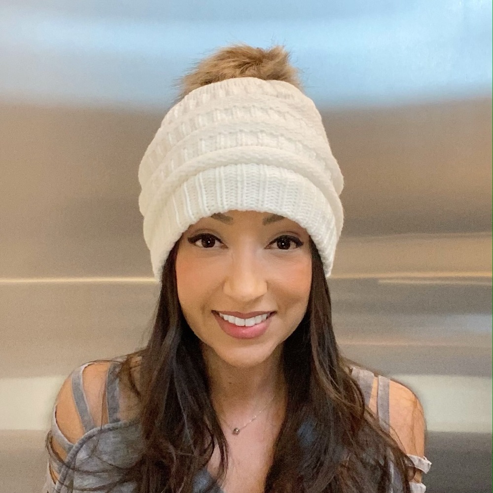 ❤️Pom beanie ivory - Picture 2 of 4